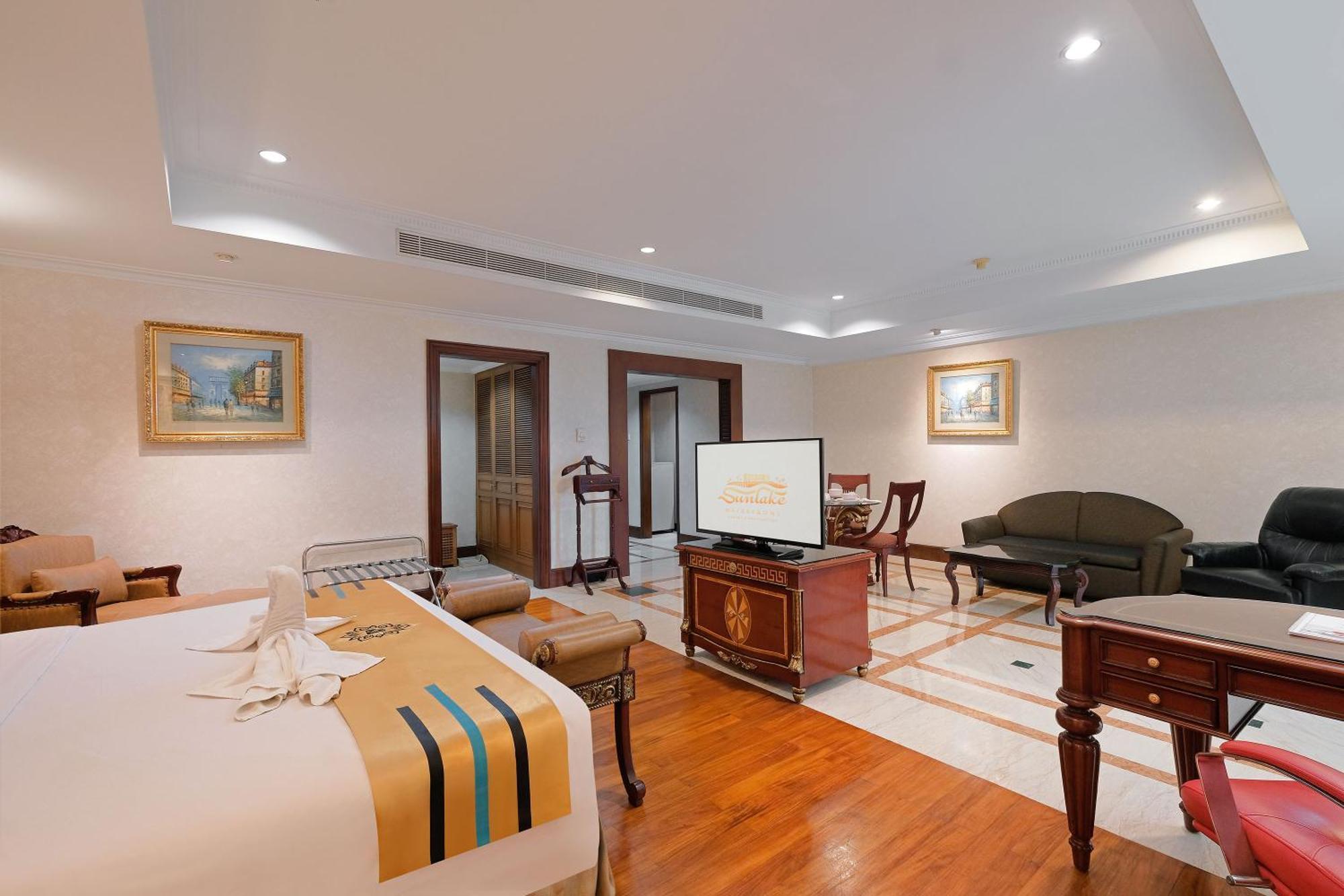 Sunlake Waterfront Resort & Convention Jakarta Exteriör bild
